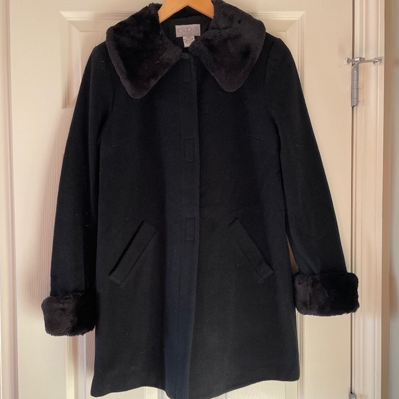 Black Wool Blend Jacket With Faux Fur Collar BNWOT Size 38 - Picture 2 of 7